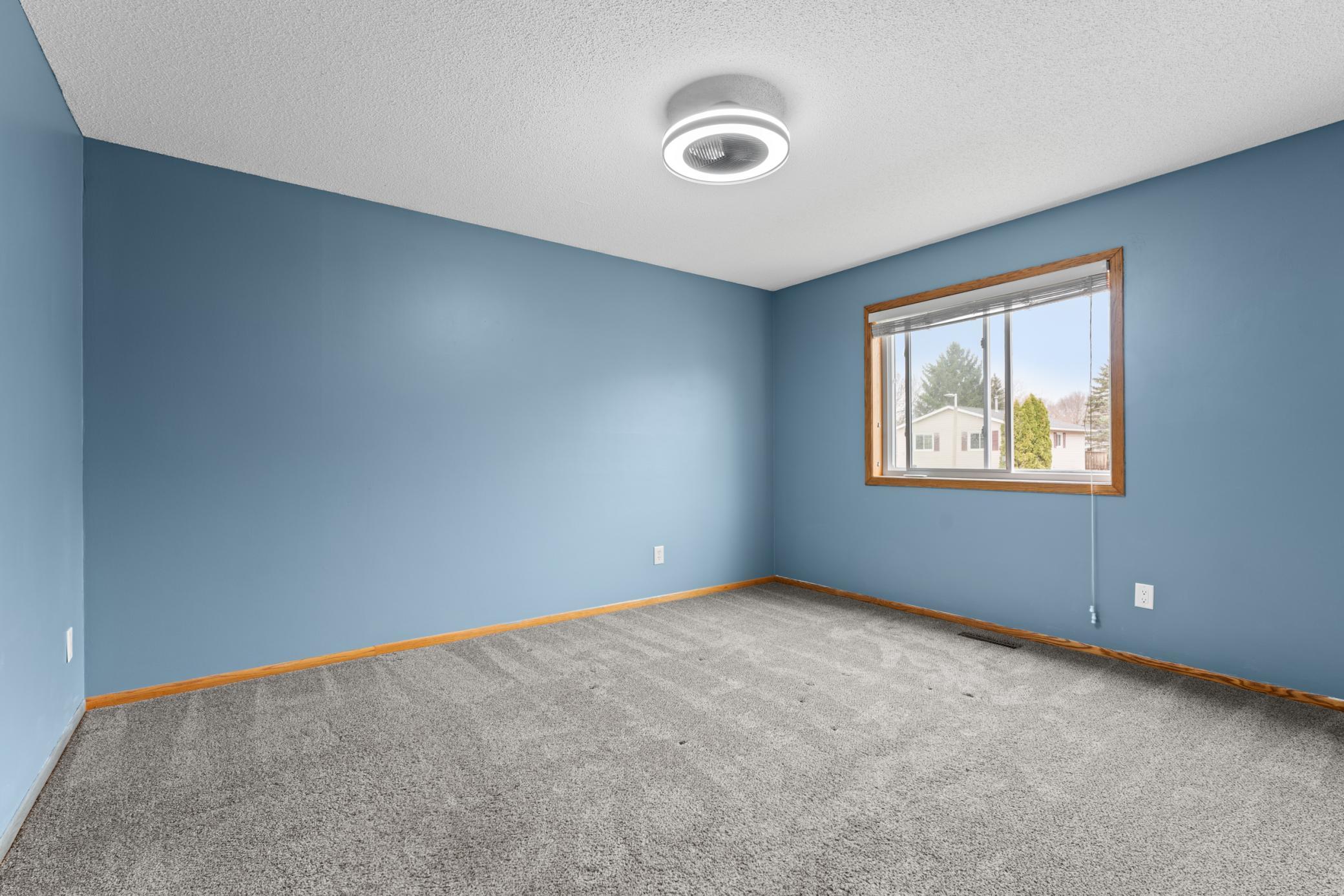 910 25th Street Southeast Rochester, MN 55904 - Photo 11 of 33