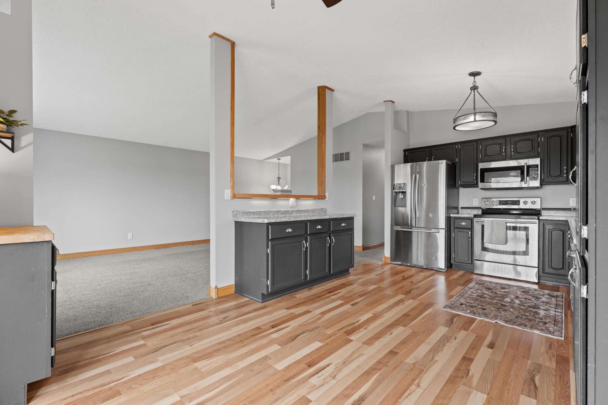 910 25th Street Southeast Rochester, MN 55904 - Photo 6 of 33