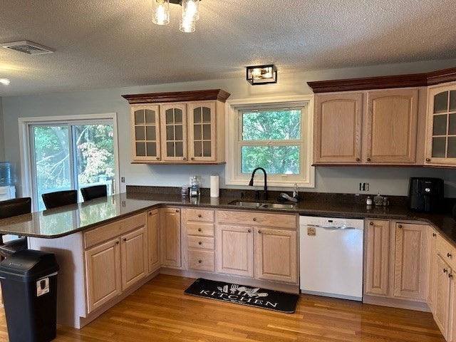 48 Eagle Drive Dudley, MA 01571 - Photo 20 of 33