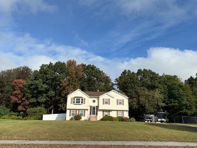 48 Eagle Drive Dudley, MA 01571 - Photo 7 of 33