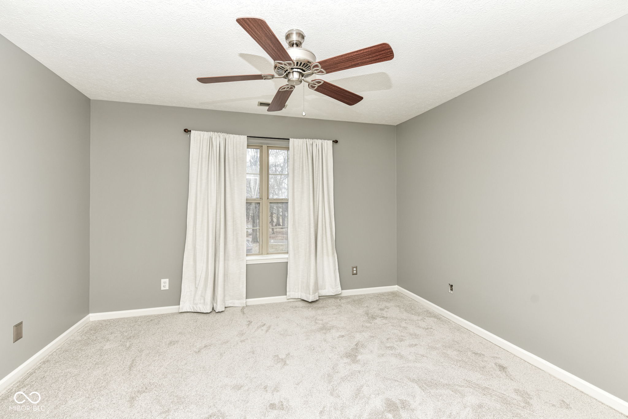 13931 Naples Drive Fishers, IN 46038 - Photo 15 of 23