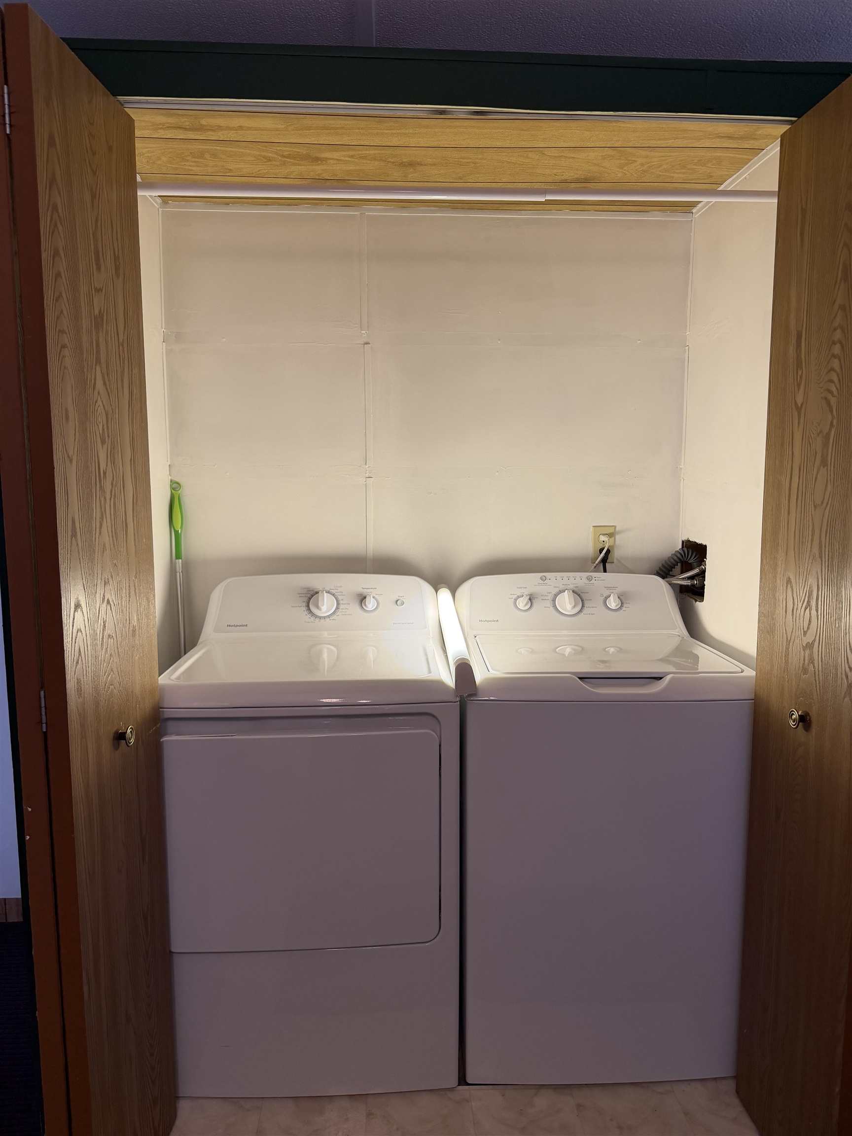 1770 Wisconsin Dells, Unit B2 Wisconsin Dells, WI 53965 - Photo 12 of 41
