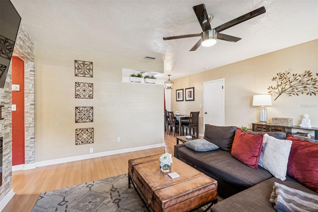 614 12th Street Northwest Largo, FL 33770 - Photo 12 of 50