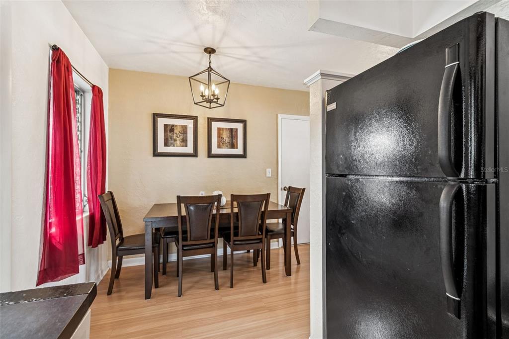 614 12th Street Northwest Largo, FL 33770 - Photo 19 of 50