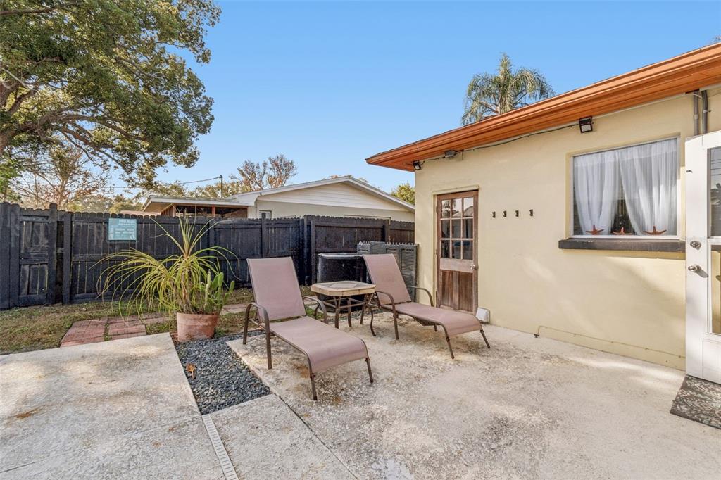 614 12th Street Northwest Largo, FL 33770 - Photo 35 of 50