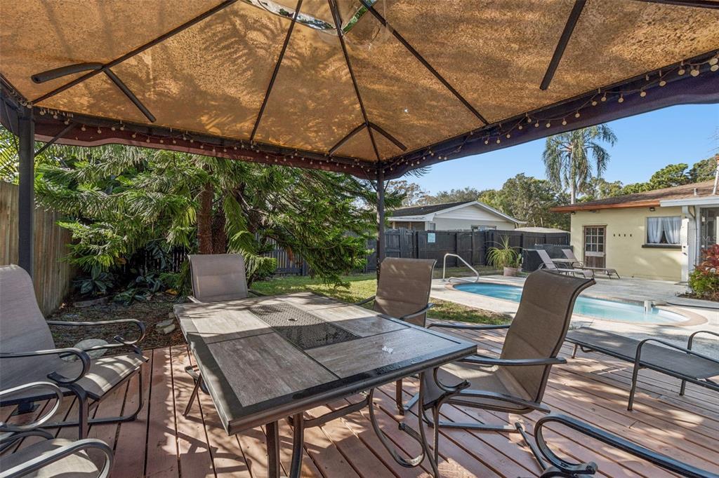 614 12th Street Northwest Largo, FL 33770 - Photo 40 of 50