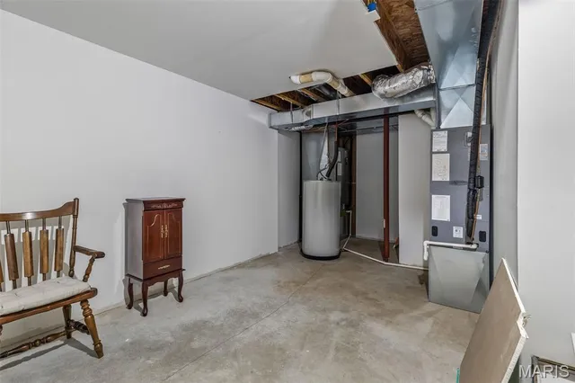 $409,900 | 420 Willow Creek Drive, Farmington, MO 63640