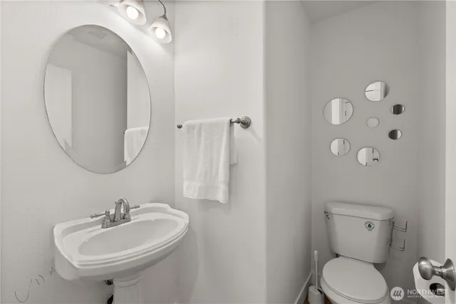 $899,000 | 6211 18th Avenue Southwest, Olympia, WA 98512