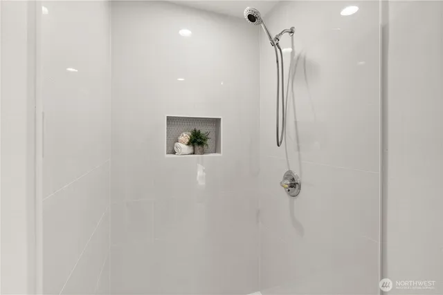 $899,000 | 6211 18th Avenue Southwest, Olympia, WA 98512