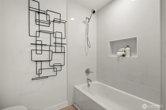 $899,000 | 6211 18th Avenue Southwest, Olympia, WA 98512