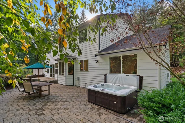 $899,000 | 6211 18th Avenue Southwest, Olympia, WA 98512