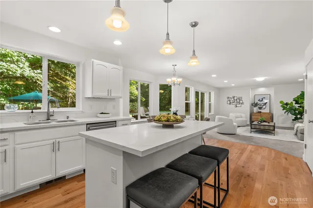 $899,000 | 6211 18th Avenue Southwest, Olympia, WA 98512