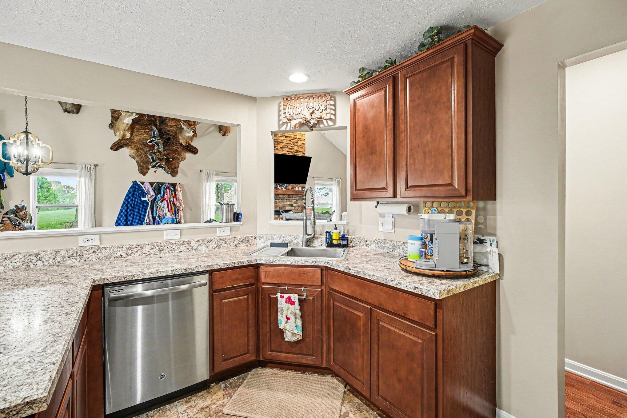 3267 Center Ridge Road De Mossville, KY 41033 - Photo 8 of 30