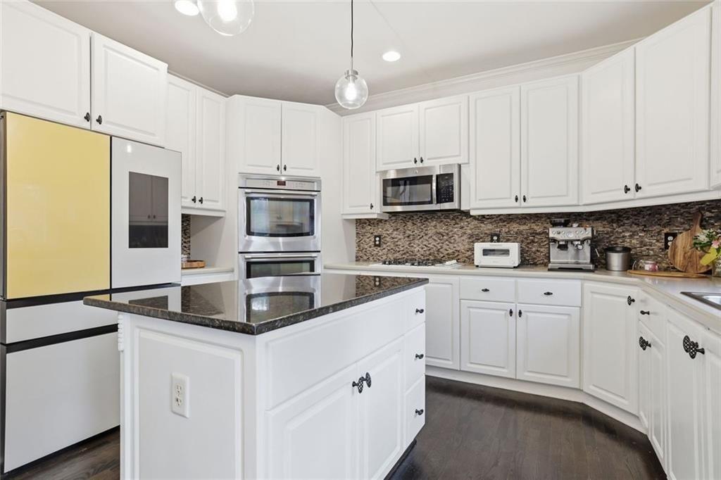 6510 Ridgefield Drive Alpharetta, GA 30005 - Photo 11 of 35