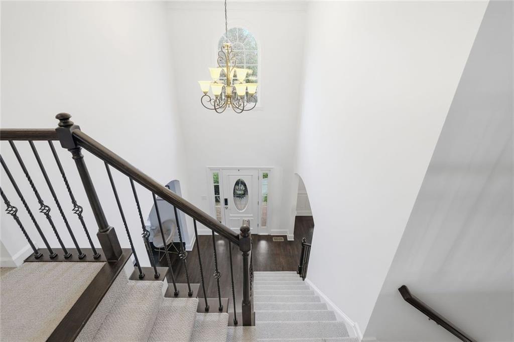 6510 Ridgefield Drive Alpharetta, GA 30005 - Photo 3 of 35