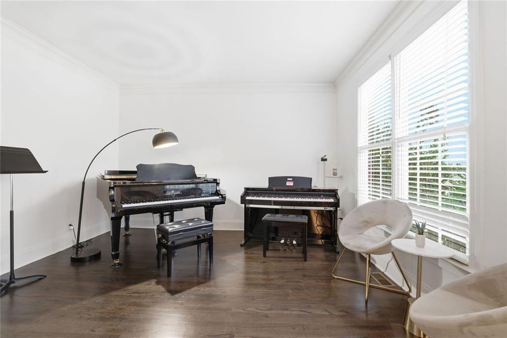 6510 Ridgefield Drive Alpharetta, GA 30005 - Photo 4 of 35