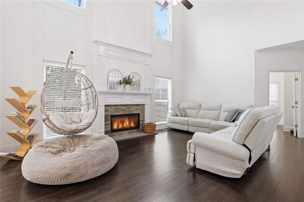 6510 Ridgefield Drive Alpharetta, GA 30005 - Photo 8 of 35