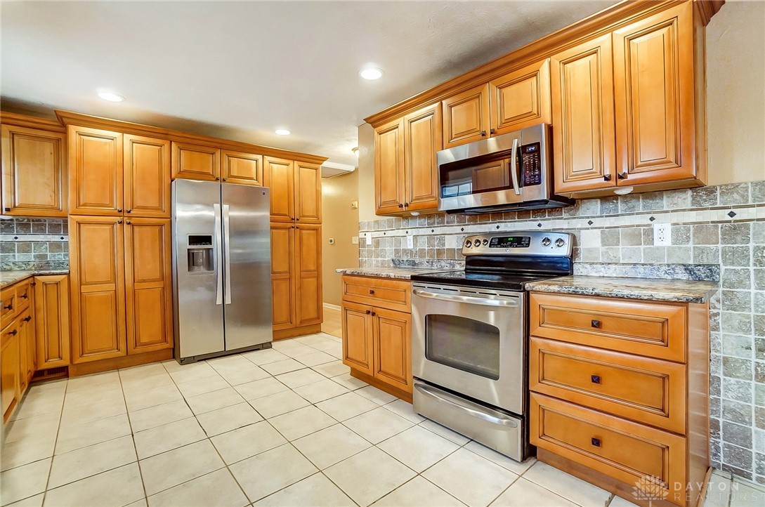 7679 Sweet Potato Ridge Road Brookville, OH 45309 - Photo 23 of 88 Gallery Image 23