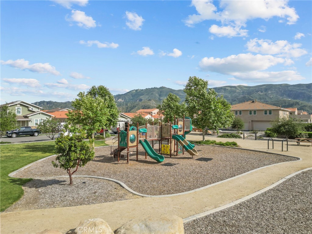 4066 Aurora Way Piru, CA 93040 - Photo 41 of 47