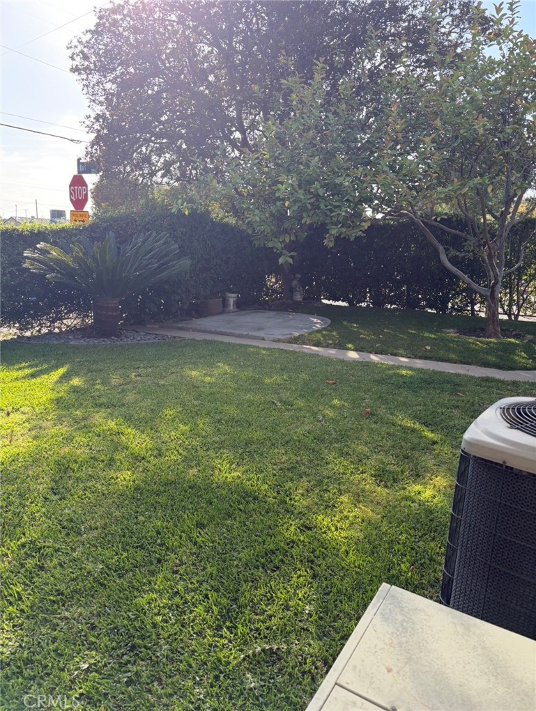 10322 Rincon Avenue Pacoima, CA 91331 - Photo 19 of 22