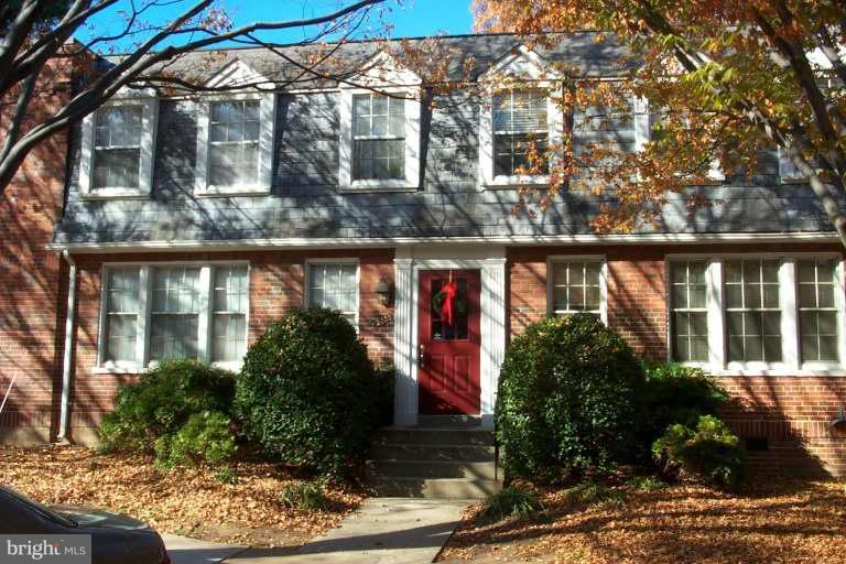 2005 Key Boulevard, Unit 577 Arlington, VA 22201 - Photo 1 of 14 Exterior (Main)