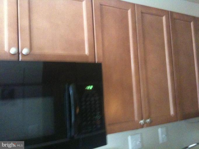 2005 Key Boulevard, Unit 577 Arlington, VA 22201 - Photo 6 of 14 Kitchen #2