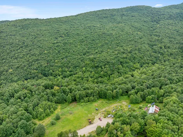 $899,000 | 224 Gay Brook Road, Stratford, NH 03590