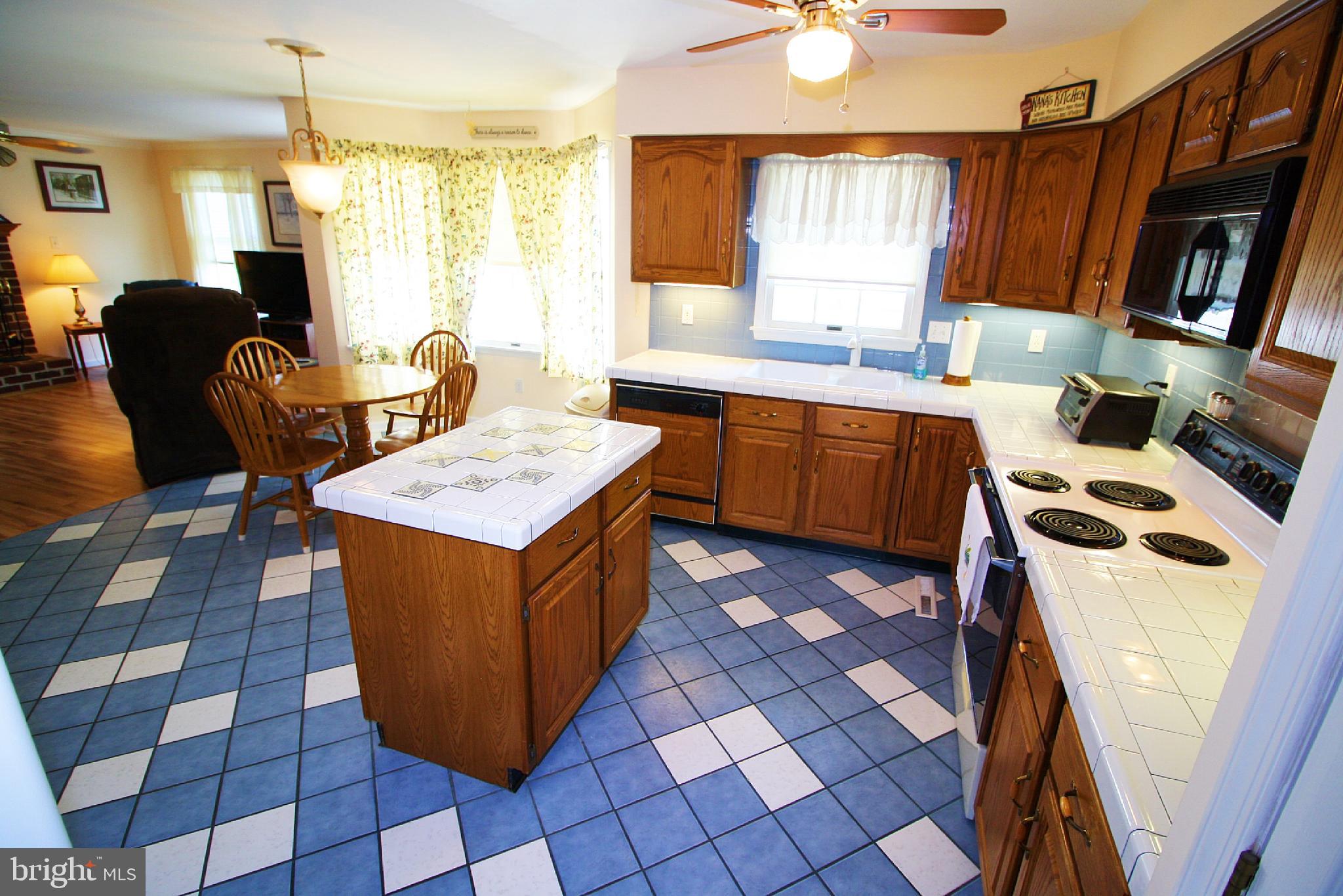 12 McCartney Road New Freedom, PA 17349 - Photo 10 of 48 Gallery Image 10