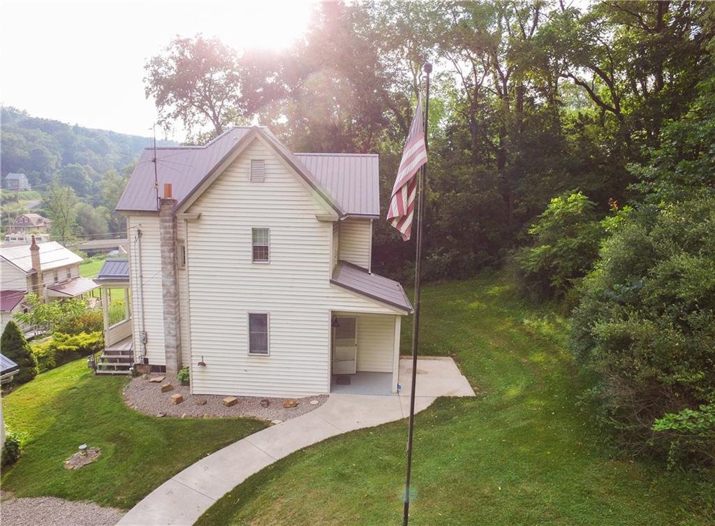 123 Beagle Club Road Worthington, PA 16262 - Photo 4 of 22 Gallery Image 4