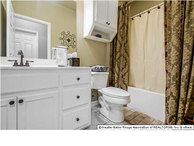 10478 Cardinal Road Denham Springs, LA 70726 - Photo 15 of 27 Gallery Image 15