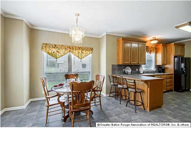 10478 Cardinal Road Denham Springs, LA 70726 - Photo 9 of 27 Gallery Image 9