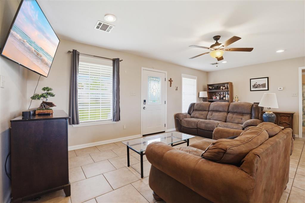 2631 Southern Ridge Road Lake Charles, LA 70607 - Photo 5 of 14