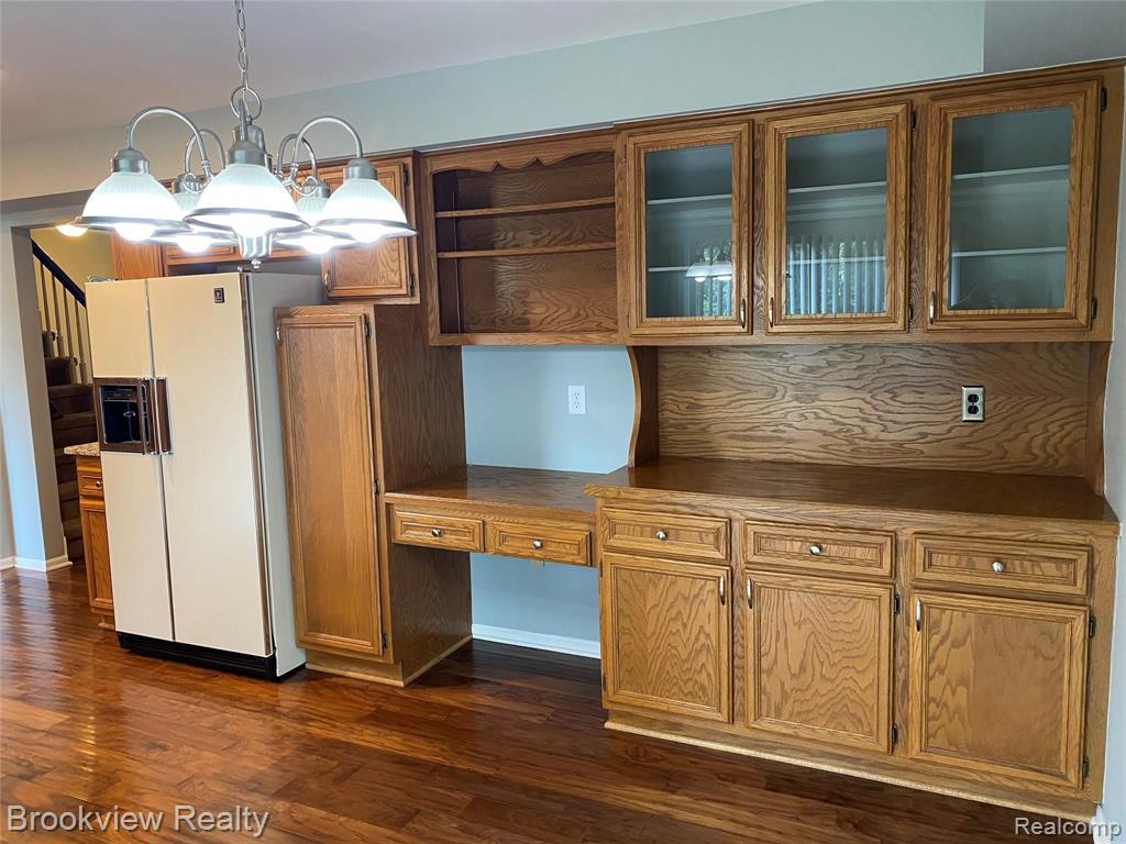 373 Drexelgate Parkway Rochester Hills, MI 48307 - Photo 9 of 35