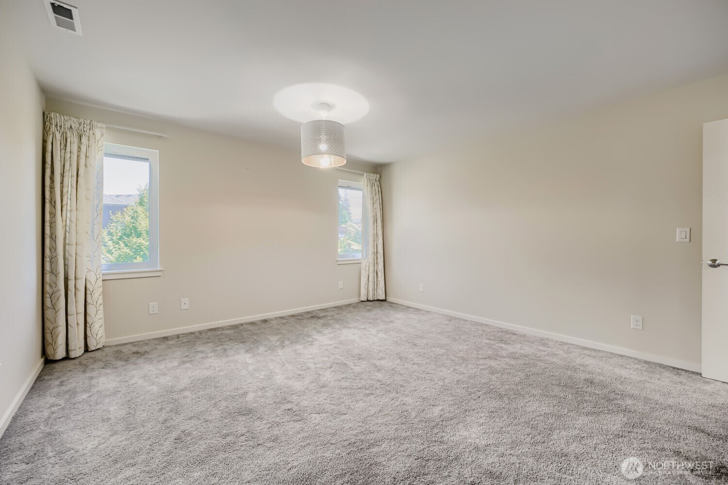 3812 Northeast 23rd Place Renton, WA 98056 - Photo 8 of 25