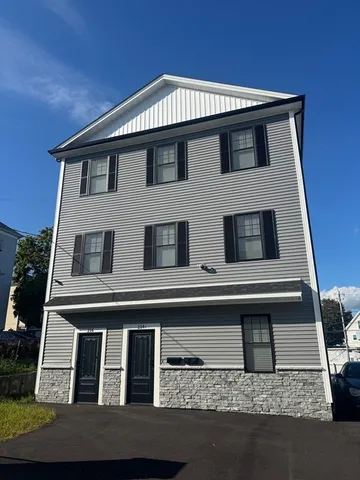 $3,700 | 214 Horton Street, Unit 214, Fall River, MA 02723