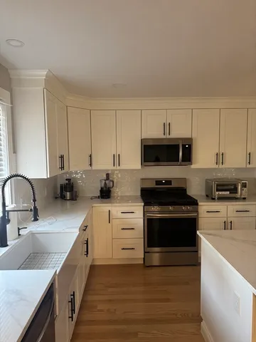 $3,700 | 214 Horton Street, Unit 214, Fall River, MA 02723