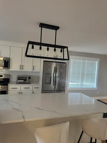 $3,700 | 214 Horton Street, Unit 214, Fall River, MA 02723