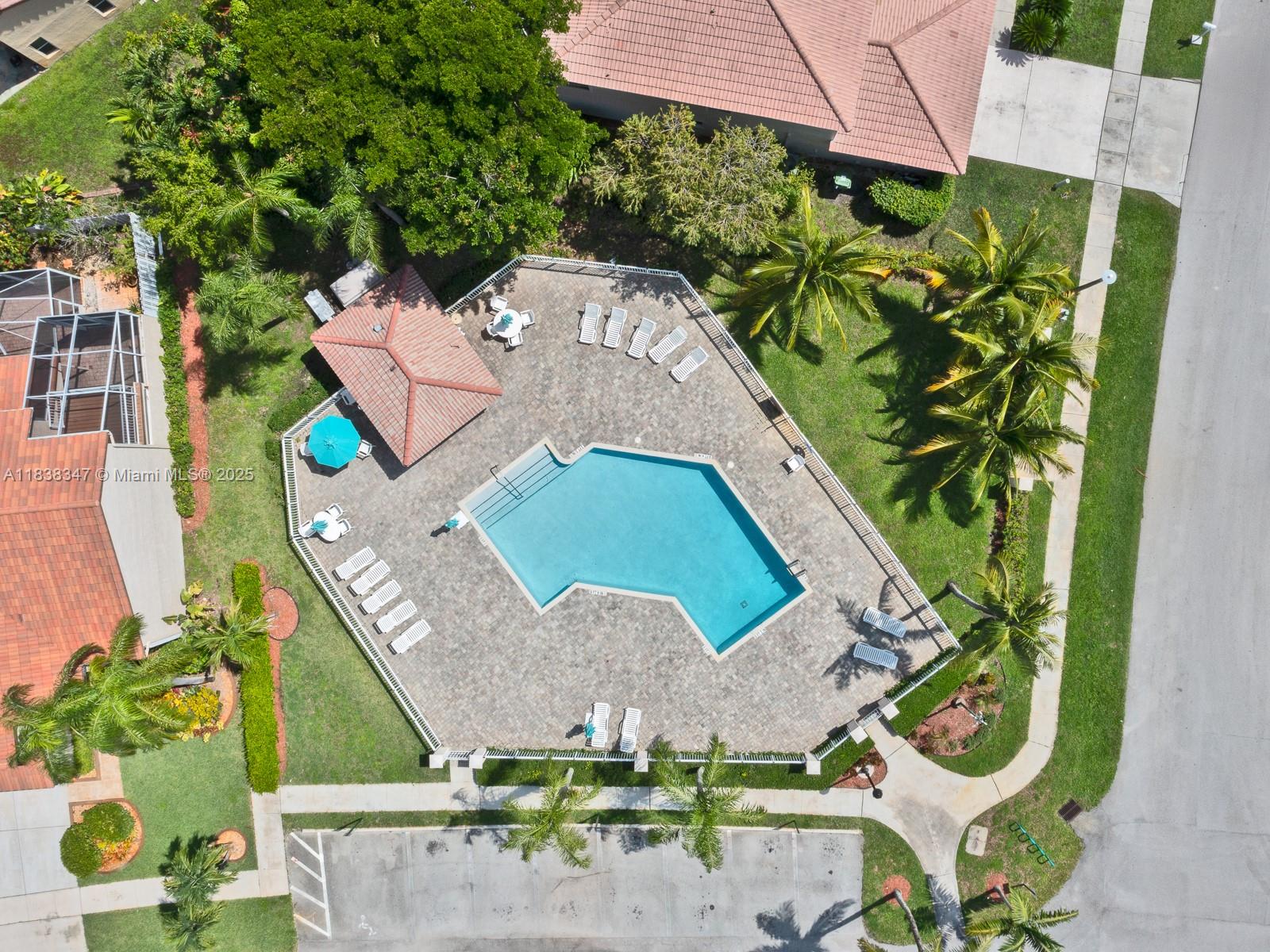 18232 Southwest 5th Street Pembroke Pines, FL 33029 - Photo 53 of 53