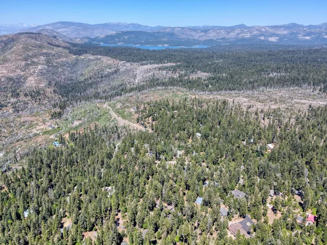 $1,147,000 | 39145 Checkerbloom Lane, Shaver Lake, CA 93664