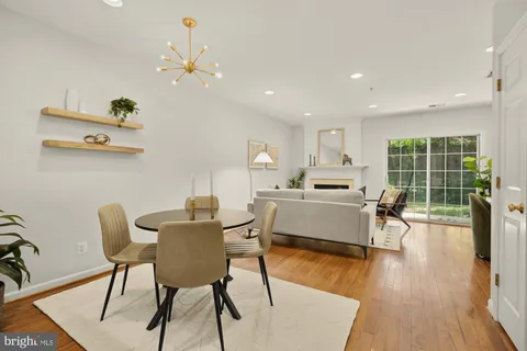 $449,900 | 12625 Fair Crest Court, Unit 116, Fairfax, VA 22033
