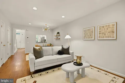 $449,900 | 12625 Fair Crest Court, Unit 116, Fairfax, VA 22033