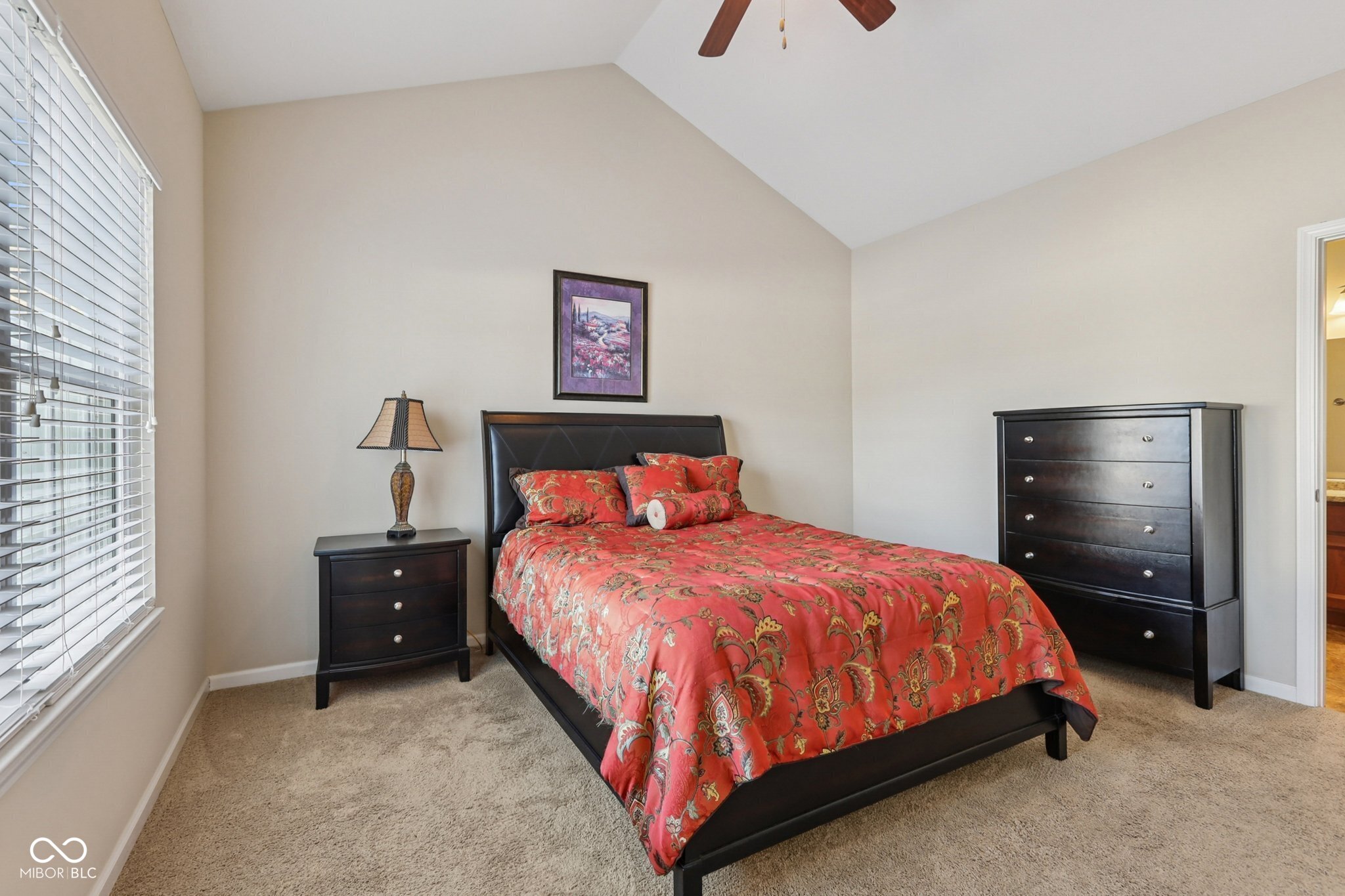 1091 Distinctive Way Greenfield, IN 46140 - Photo 19 of 31