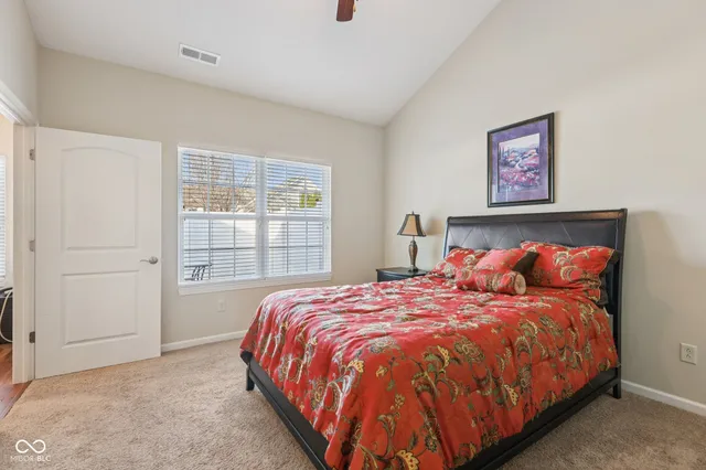 $275,000 | 1091 Distinctive Way, Greenfield, IN 46140