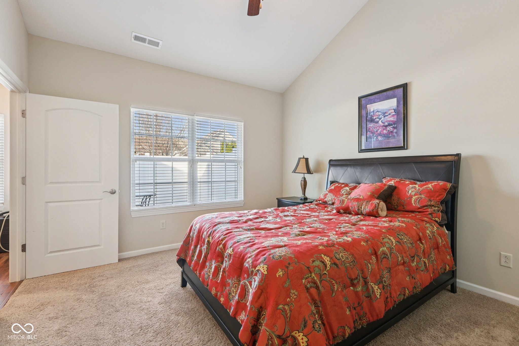 1091 Distinctive Way Greenfield, IN 46140 - Photo 20 of 31