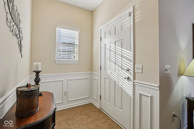 $275,000 | 1091 Distinctive Way, Greenfield, IN 46140