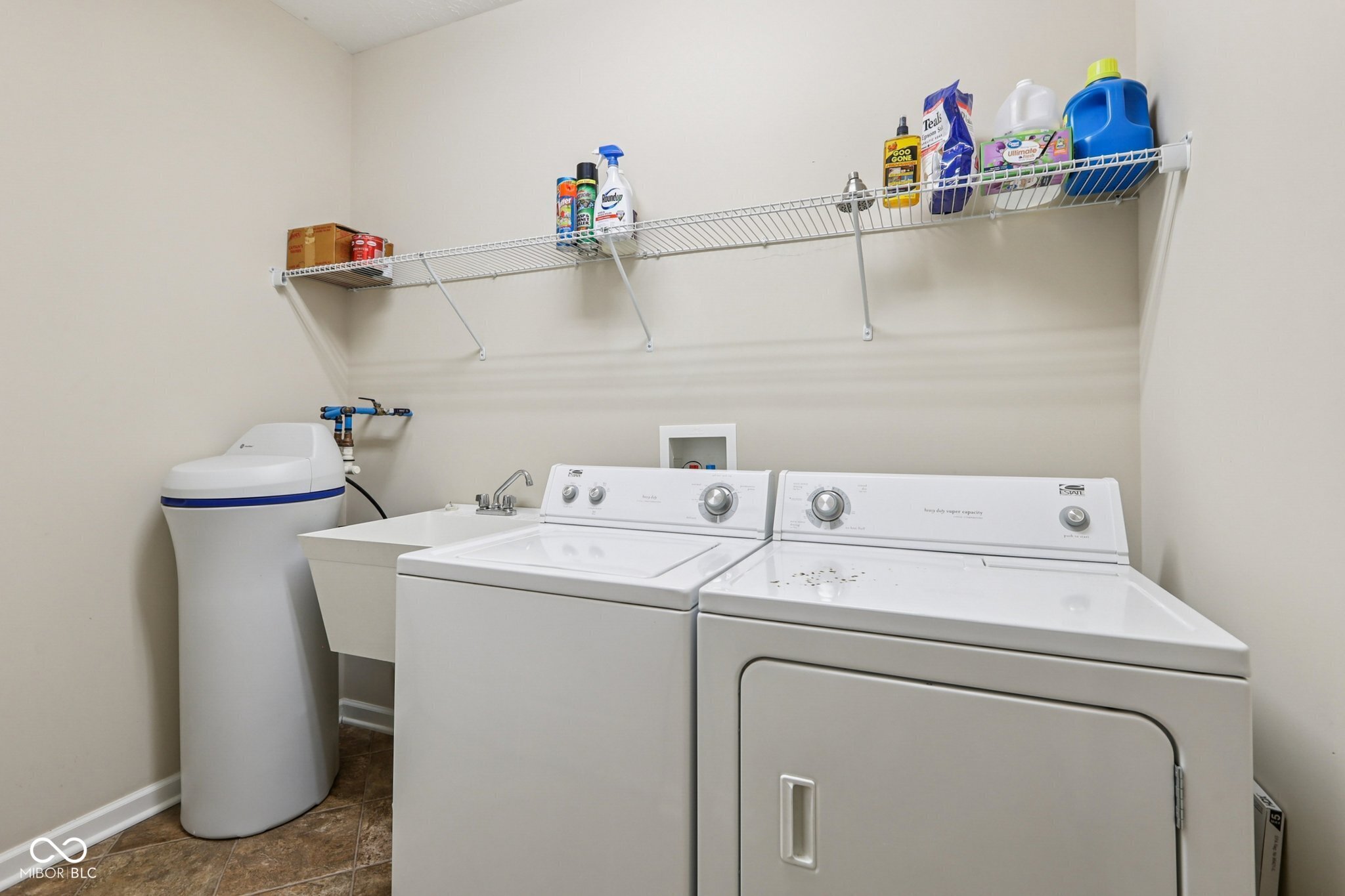 1091 Distinctive Way Greenfield, IN 46140 - Photo 26 of 31