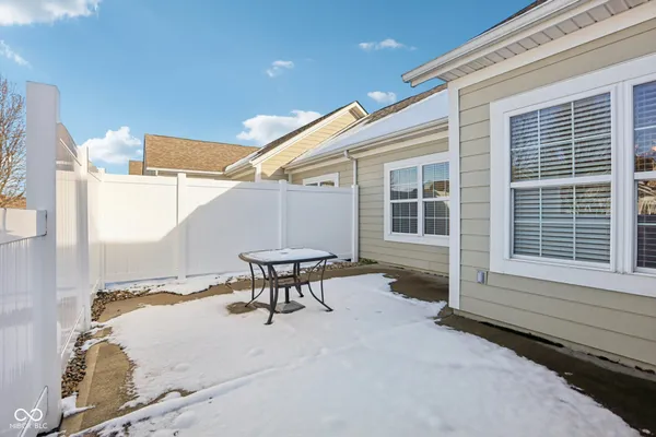$275,000 | 1091 Distinctive Way, Greenfield, IN 46140