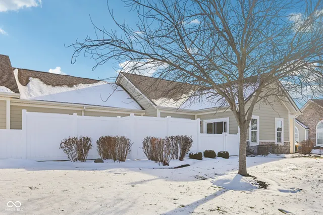 $275,000 | 1091 Distinctive Way, Greenfield, IN 46140