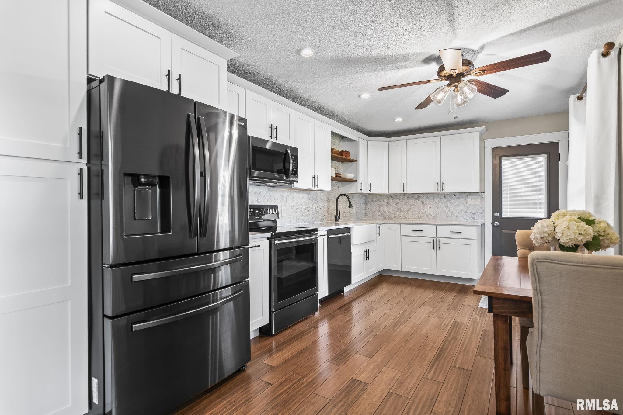 1822 Deerfield Road Chatham, IL 62629 - Photo 8 of 28 Gallery Image 8