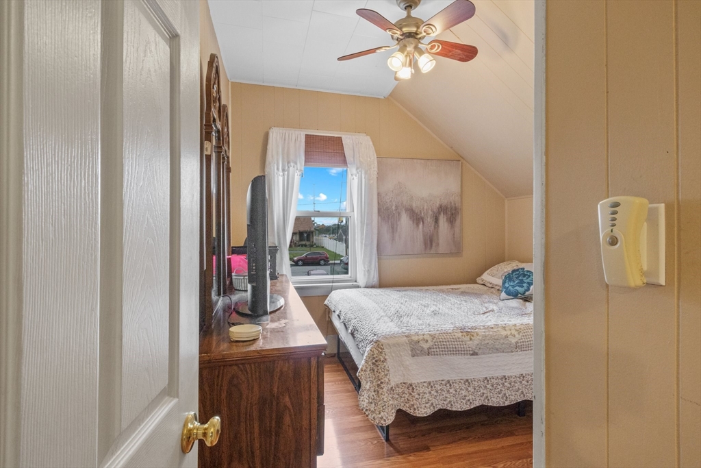 259 Baird Street Fall River, MA 02721 - Photo 21 of 42